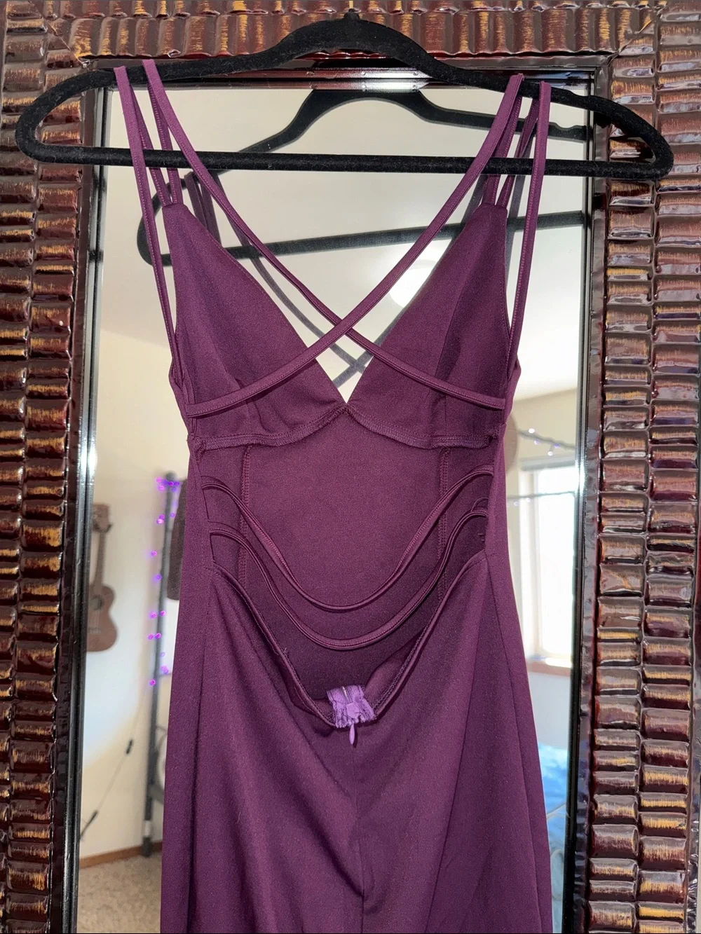 Women’s Strappy V-Neck Bodycon Dress - Plum XS Sexy - Picture 3 of 6